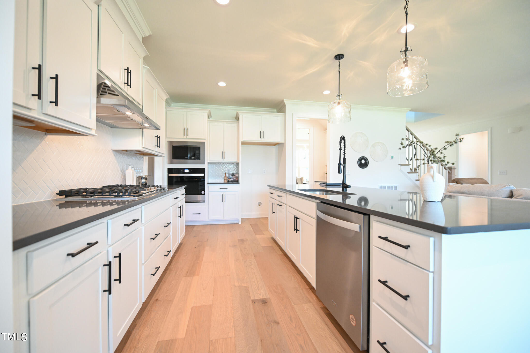 24 Maeview Lane Raleigh, NC 27603 - Photo 16 of 54 016