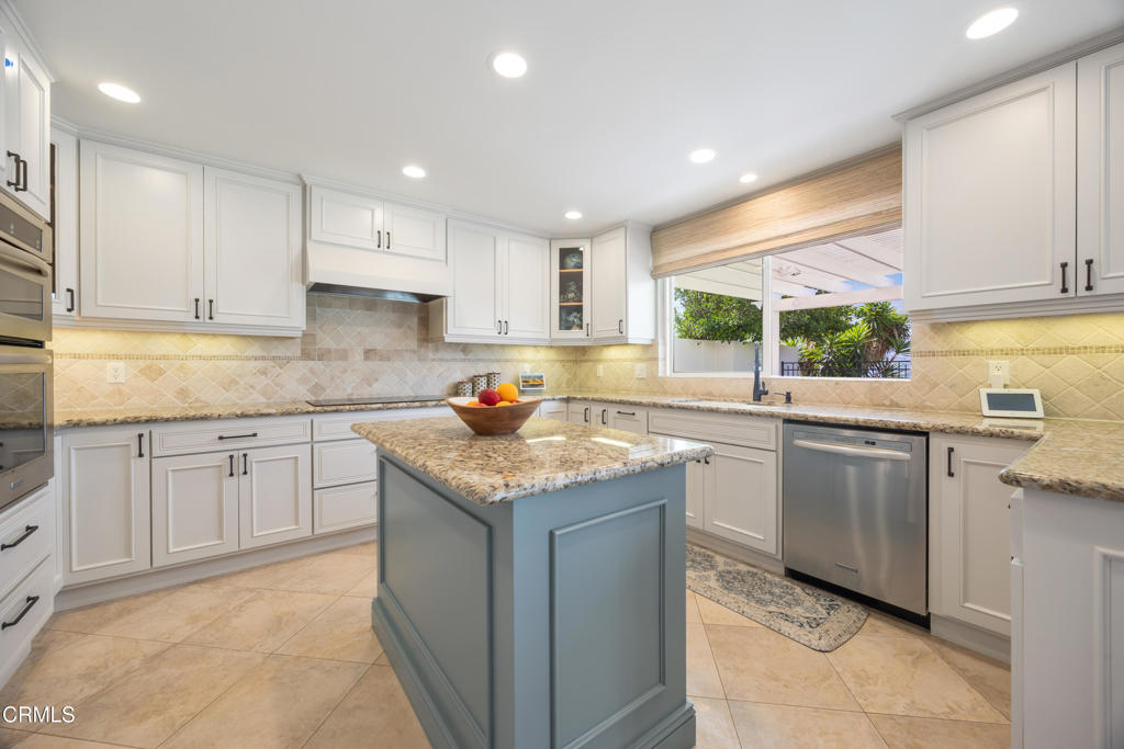 9263 La Shell Drive Tujunga, CA 91042 - Photo 14 of 53 9263 La Shell Dr-14