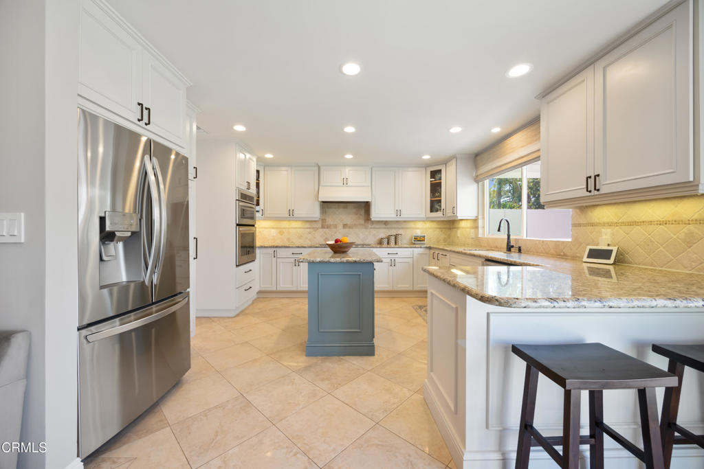 9263 La Shell Drive Tujunga, CA 91042 - Photo 15 of 53 9263 La Shell Dr-15