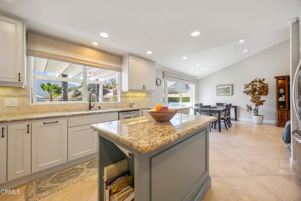 9263 La Shell Drive Tujunga, CA 91042 - Photo 17 of 53 9263 La Shell Dr-17