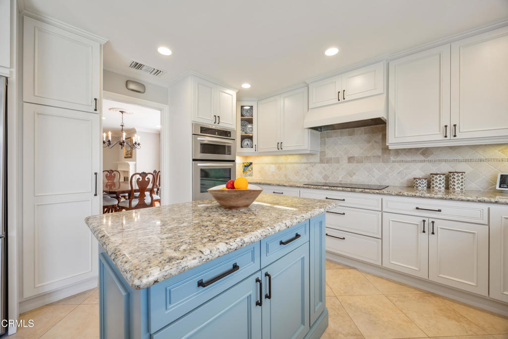 9263 La Shell Drive Tujunga, CA 91042 - Photo 18 of 53 9263 La Shell Dr-18