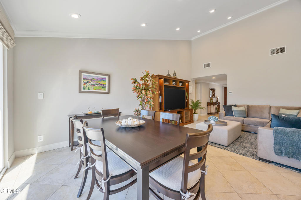 9263 La Shell Drive Tujunga, CA 91042 - Photo 20 of 53 9263 La Shell Dr-20