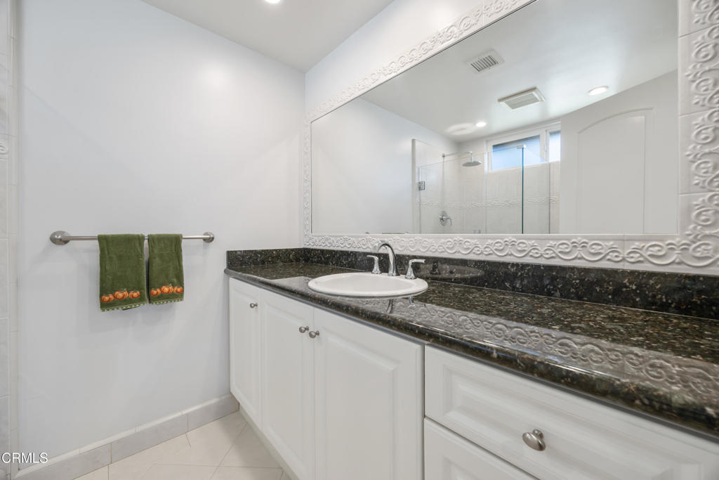 9263 La Shell Drive Tujunga, CA 91042 - Photo 31 of 53 9263 La Shell Dr-31