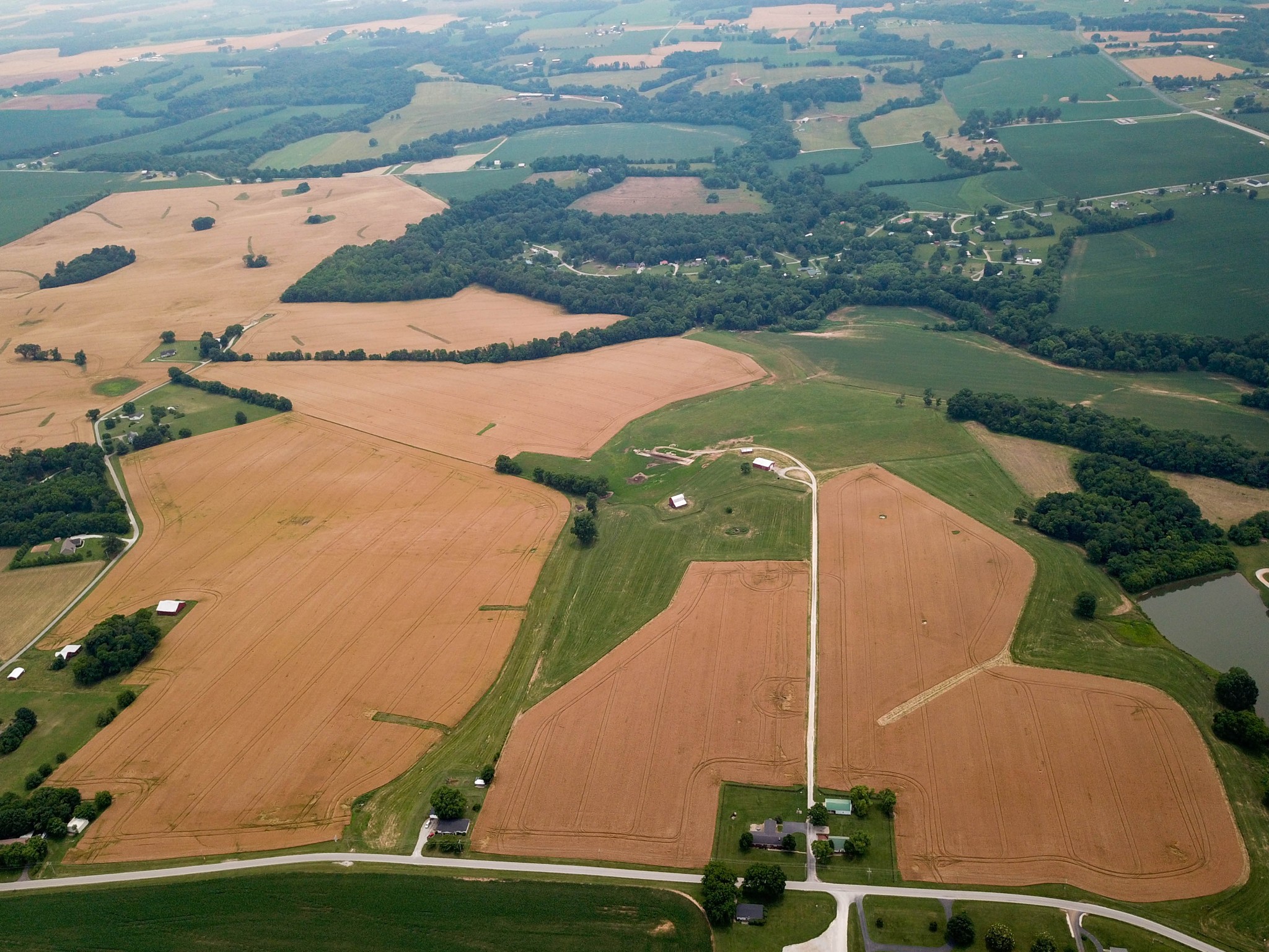 597 Prices Mill Road Adairville, KY 42202 - Photo 8 of 18 an aerial view of ocean with residential house