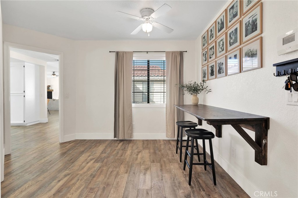 16446 Olalee Place Apple Valley, CA 92307 - Photo 21 of 65 Laundry Room