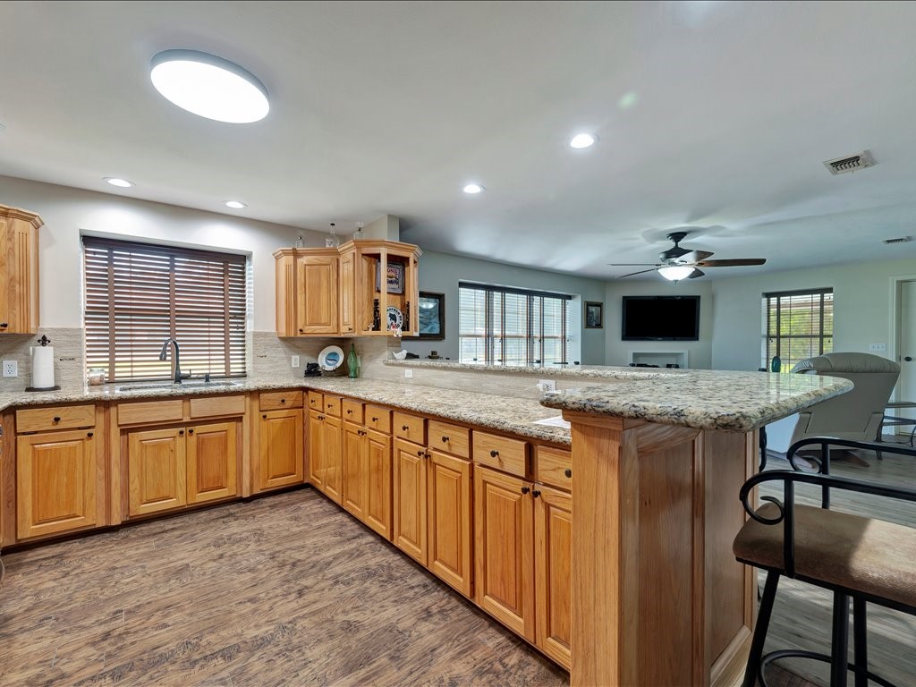 260 Fish Road Lufkin, TX 75901 - Photo 13 of 50