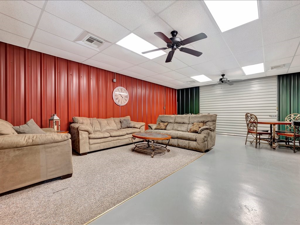 260 Fish Road Lufkin, TX 75901 - Photo 36 of 50
