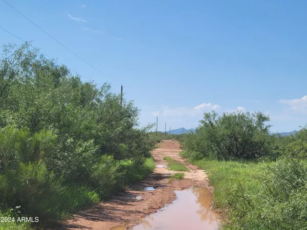 $89,000 | 70-acres North 70-acres N Tbd N Acorn Place, Unit 10323005, McNeal, AZ 85617