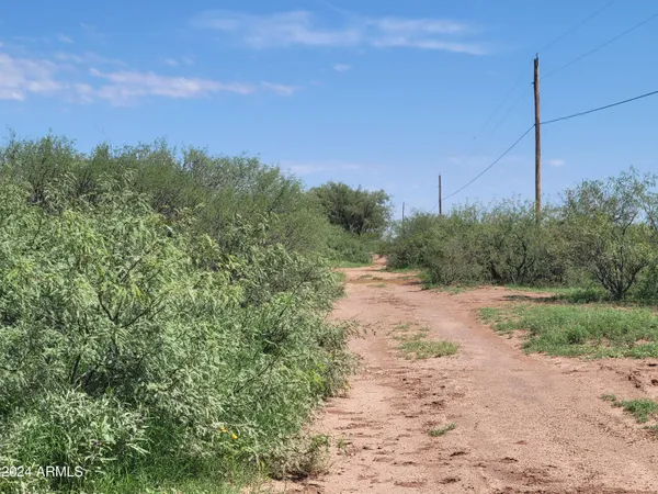 $89,000 | 70-acres North 70-acres N Tbd N Acorn Place, Unit 10323005, McNeal, AZ 85617