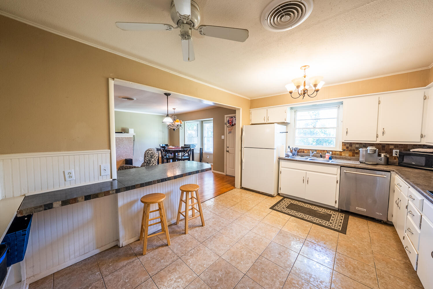 4604 31st Street Lubbock, TX 79410 - Photo 5 of 16 DSC00675