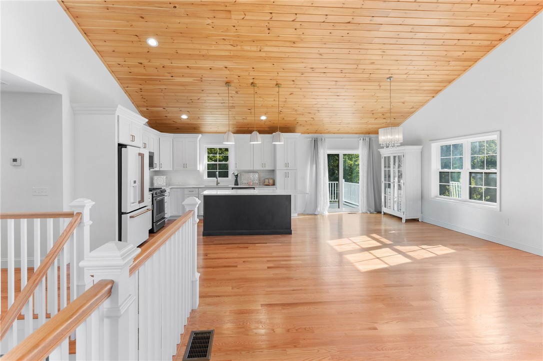 4 Byron Randall Road Johnston, RI 02919 - Photo 8 of 41 Gallery Image 8