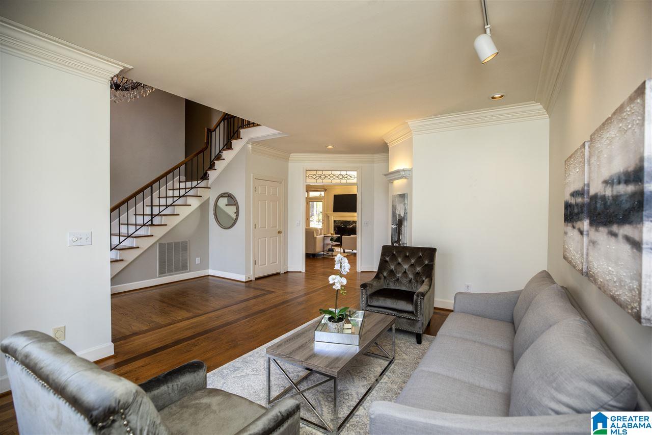 2205 Hidden Ridge Circle Birmingham, AL 35243 - Photo 7 of 48 Gallery Image 7