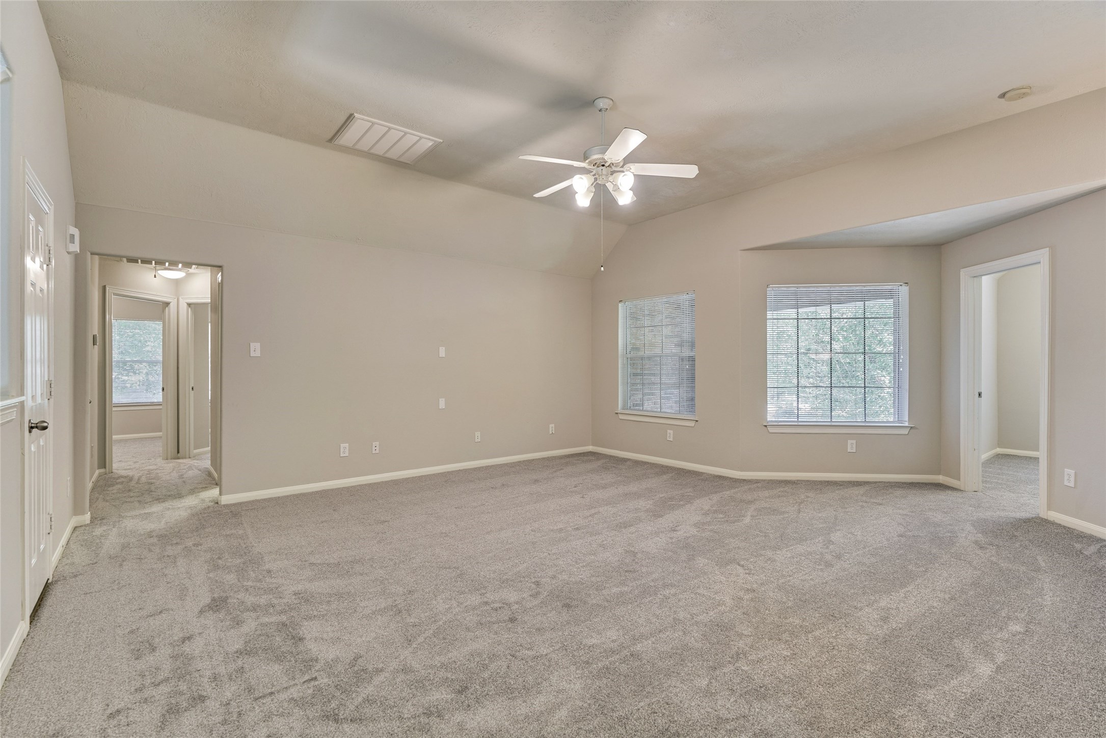 7 Raindance Court The Woodlands, TX 77385 - Photo 33 of 47