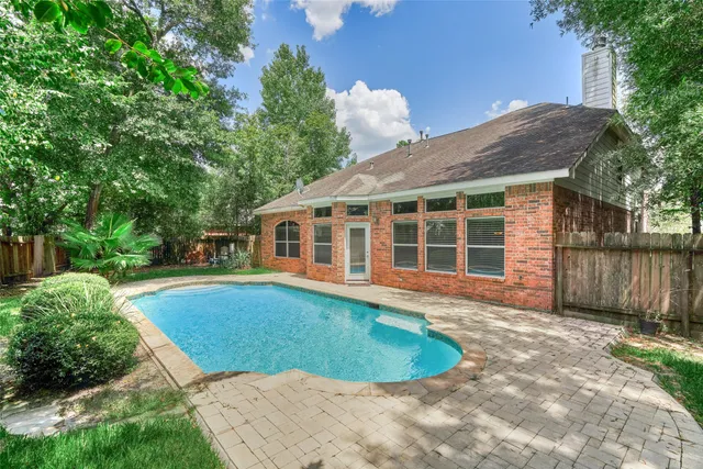 $3,250 | 7 Raindance Court, The Woodlands, TX 77385
