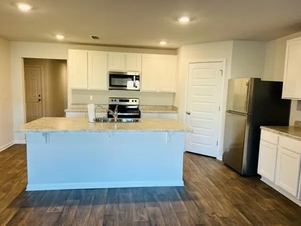 $2,400 | 145 This Way, Unit LOT 35, Freeport, FL 32439