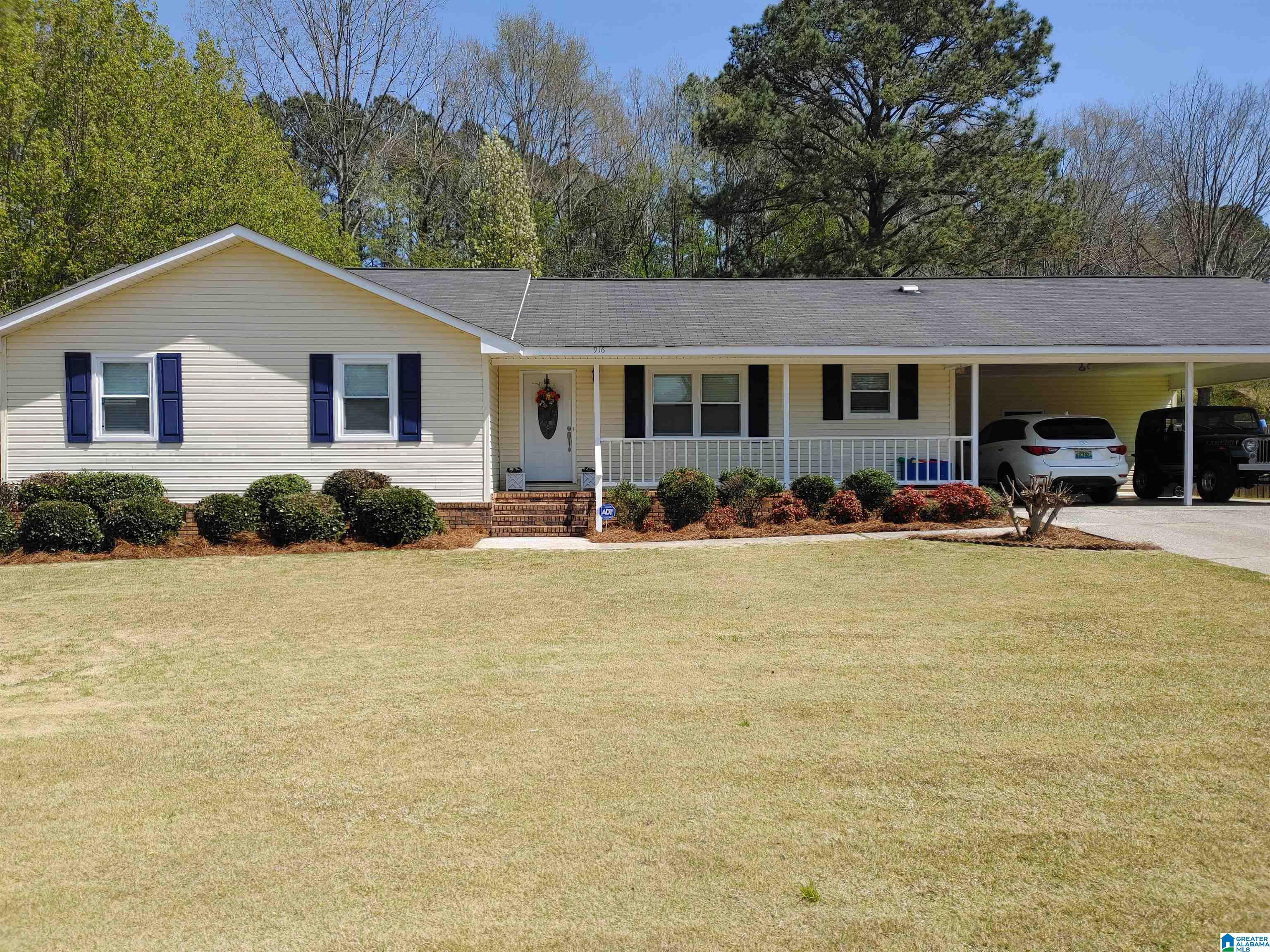 916 Pinecrest Road Sylacauga, AL 35151 - Photo 1 of 21
