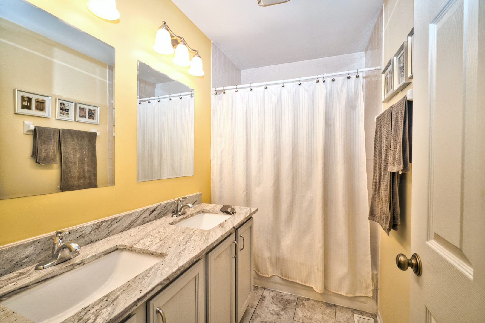 2885 Weld Road Elgin, IL 60124 - Photo 18 of 33