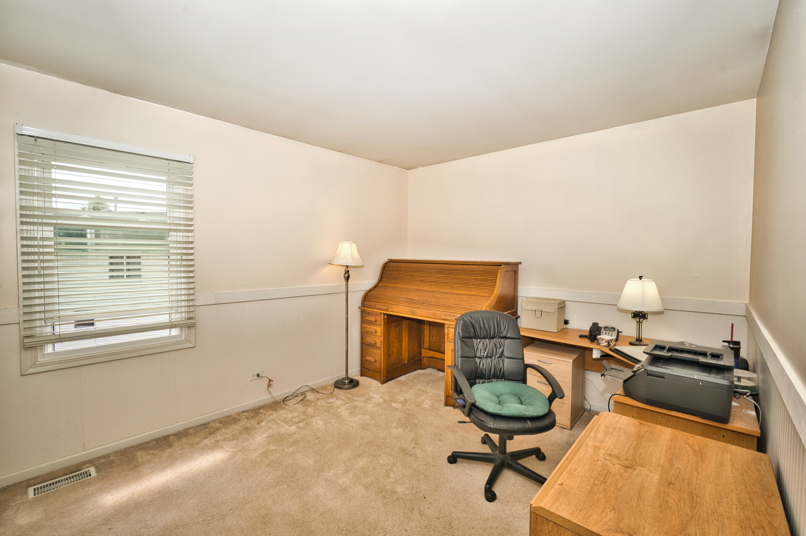 2885 Weld Road Elgin, IL 60124 - Photo 19 of 33