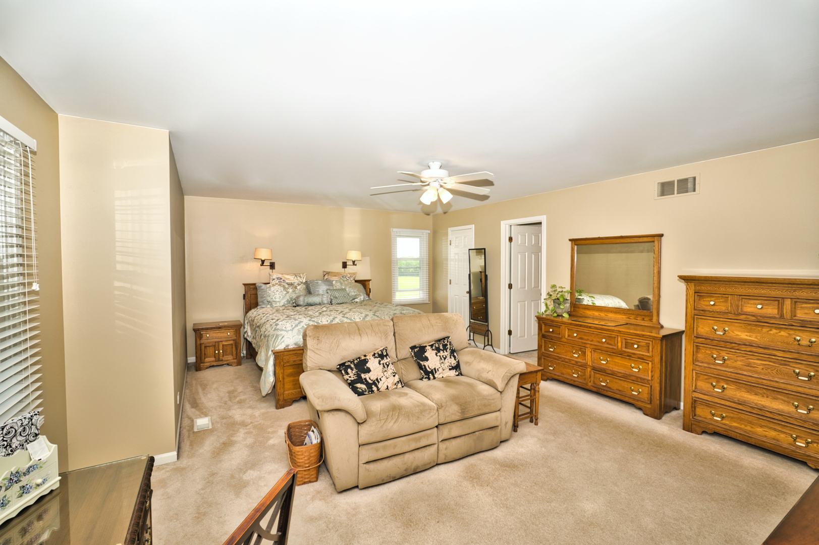 2885 Weld Road Elgin, IL 60124 - Photo 22 of 33