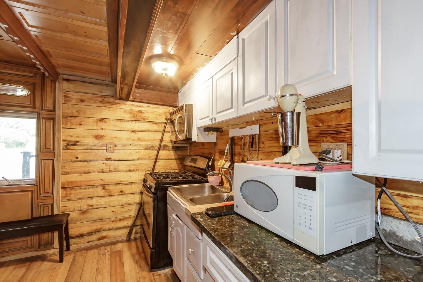75 Old Rochester Road Barnstead, NH 03225 - Photo 5 of 35 Gallery Image 5