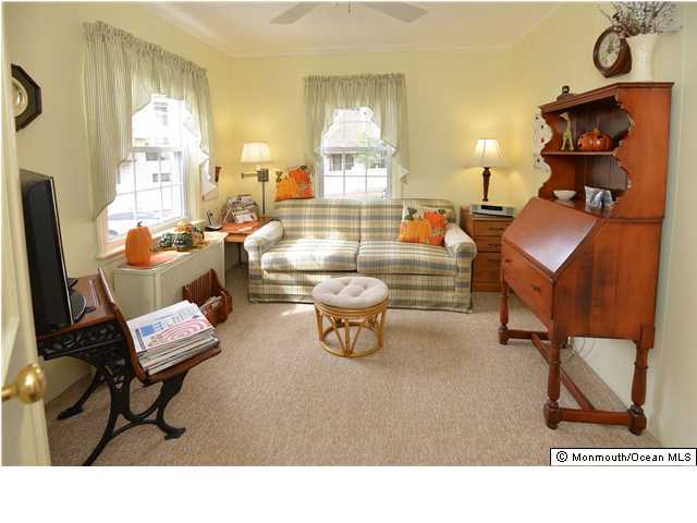 26 Pinckney Road, Unit D Red Bank, NJ 07701 - Photo 7 of 23 Additional Photo