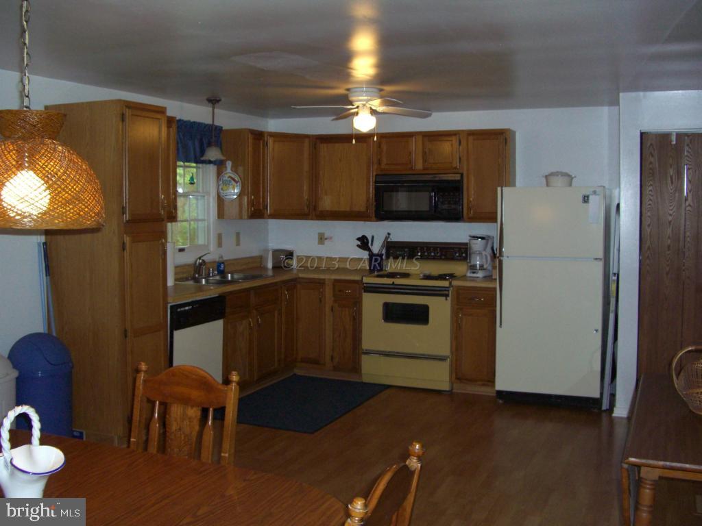 16 Raft Road Ocean Pines, MD 21811 - Photo 9 of 25 Gallery Image 9