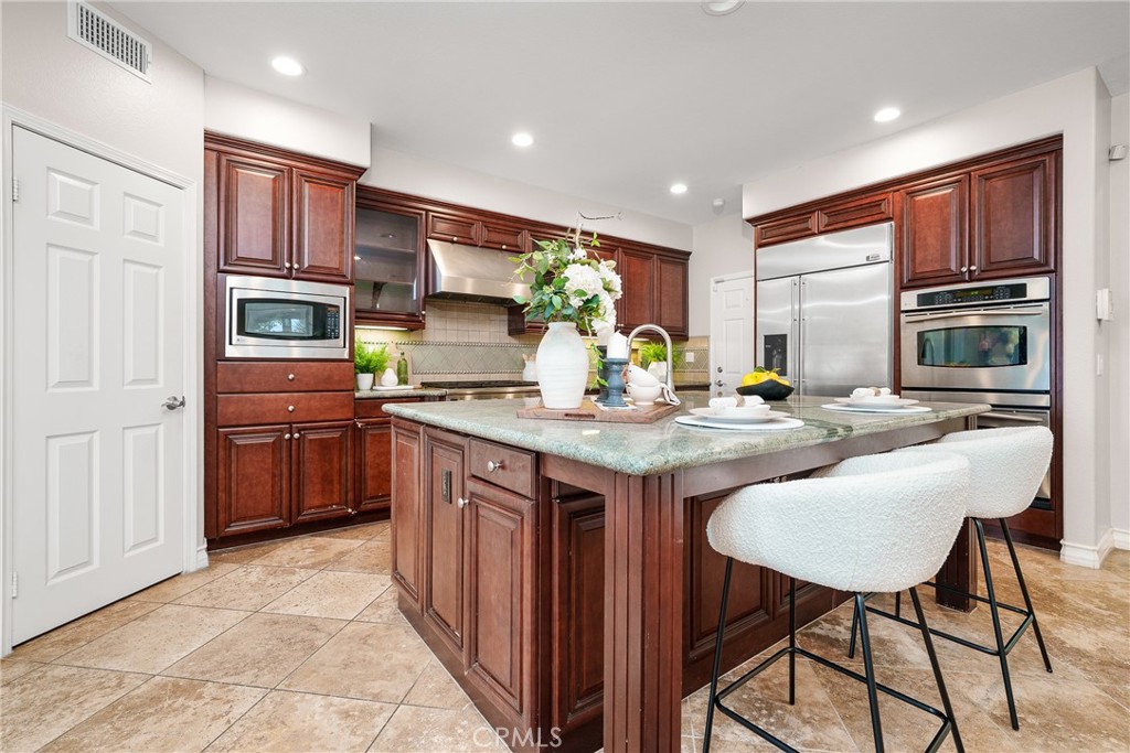 113 Tearose Irvine, CA 92603 - Photo 23 of 43