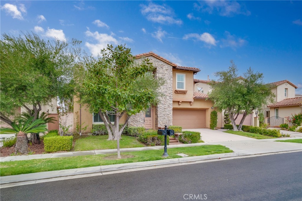 113 Tearose Irvine, CA 92603 - Photo 3 of 43