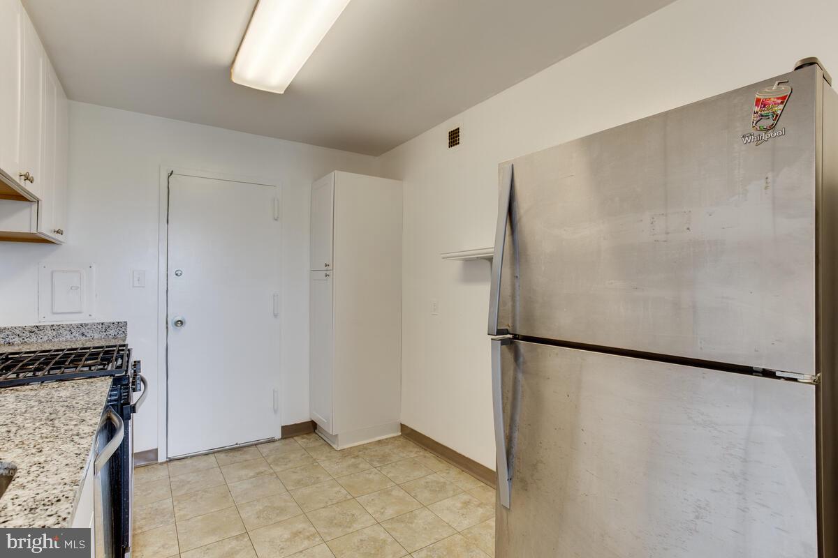 1111 University Boulevard West, Unit 1402A Silver Spring, MD 20902 - Photo 11 of 36
