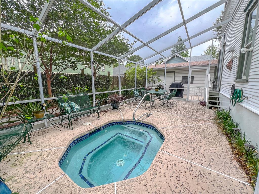 516 Northeast 4 Street Gainesville, FL 32601 - Photo 5 of 57 a view of a swimming pool with a sitting space