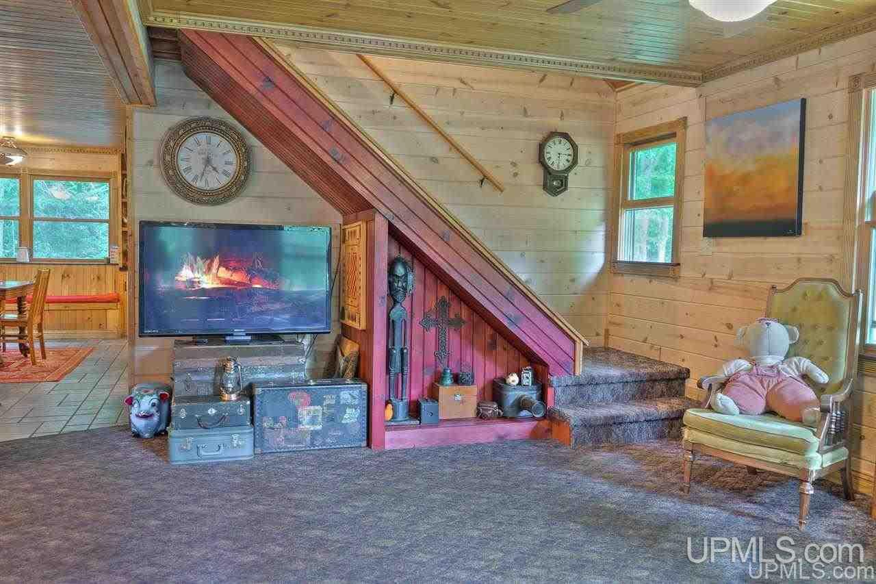 7090 West Co Road Manistique, MI 49854 - Photo 4 of 42