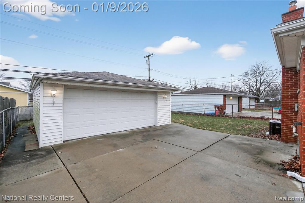 17609 Quarry Road Riverview, MI 48193 - Photo 36 of 39 Gallery Image 36