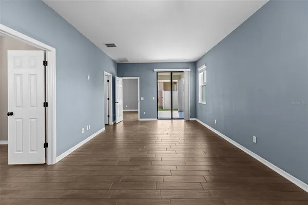 $3,100 | 1099 Multiflora Loop, Lutz, FL 33558