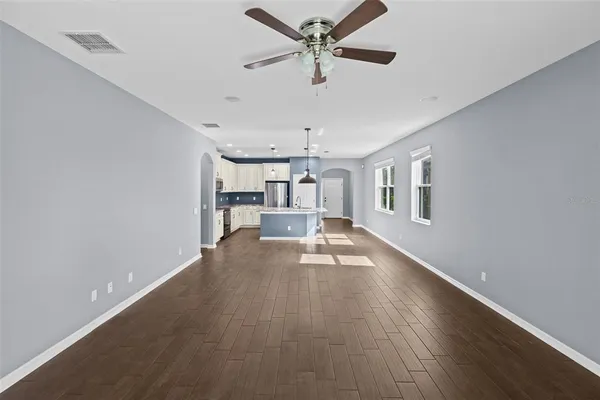 $3,100 | 1099 Multiflora Loop, Lutz, FL 33558