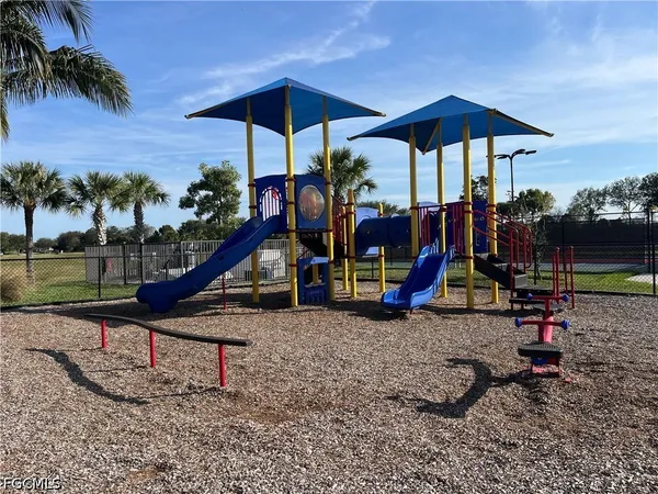 $2,600 | 14662 Cantabria Drive, Fort Myers, FL 33905