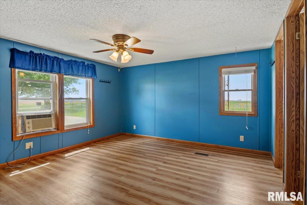 28457 Tutman Road Greenview, IL 62642 - Photo 17 of 49