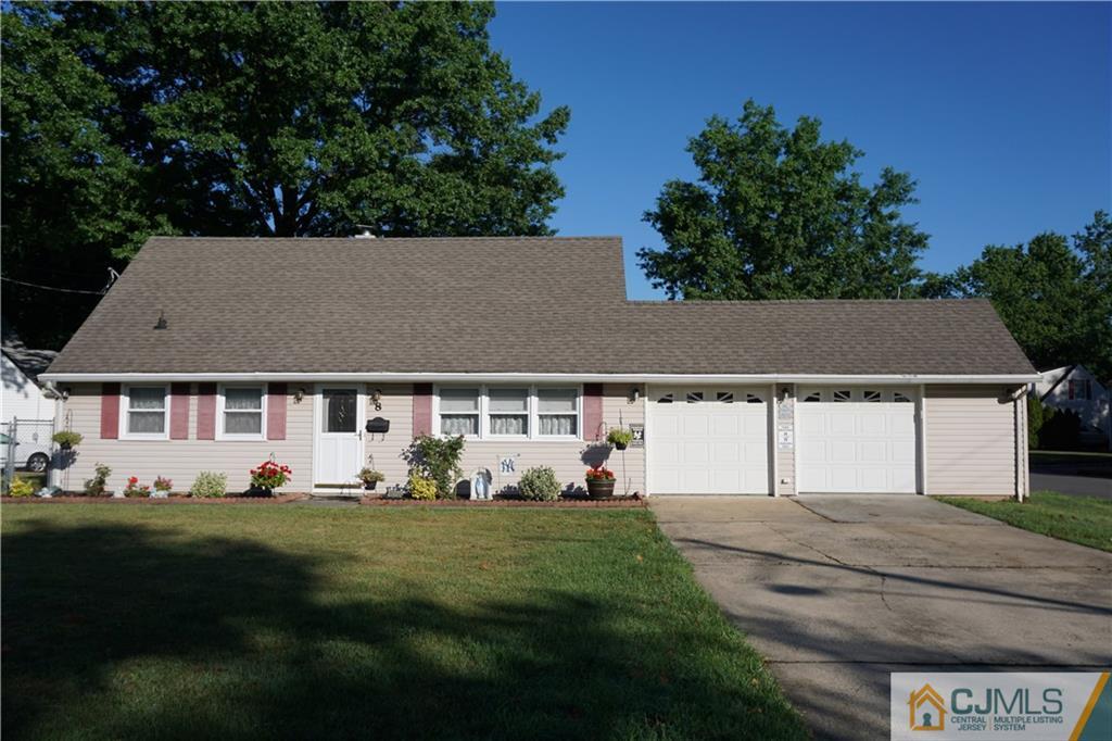 8 Wendy Road Colonia, NJ 07067 - Photo 2 of 24 Gallery Image 2