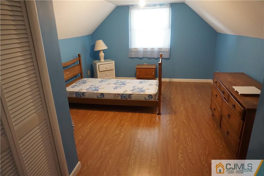 8 Wendy Road Colonia, NJ 07067 - Photo 17 of 24 Gallery Image 17