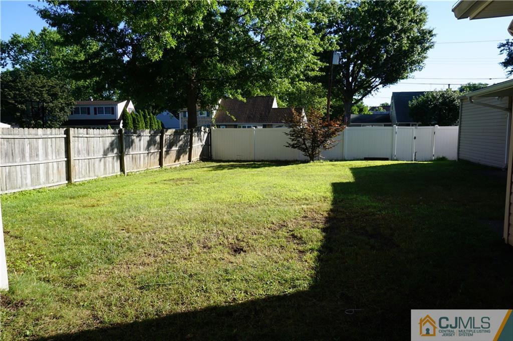 8 Wendy Road Colonia, NJ 07067 - Photo 24 of 24 Gallery Image 24