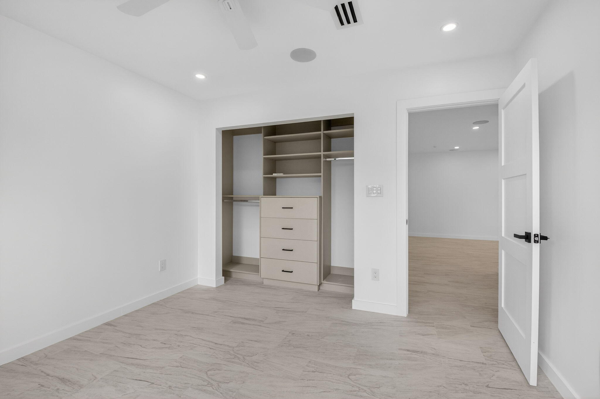 7819 Lakeside Boulevard, Unit 812 Boca Raton, FL 33434 - Photo 16 of 54 Bedroom #2