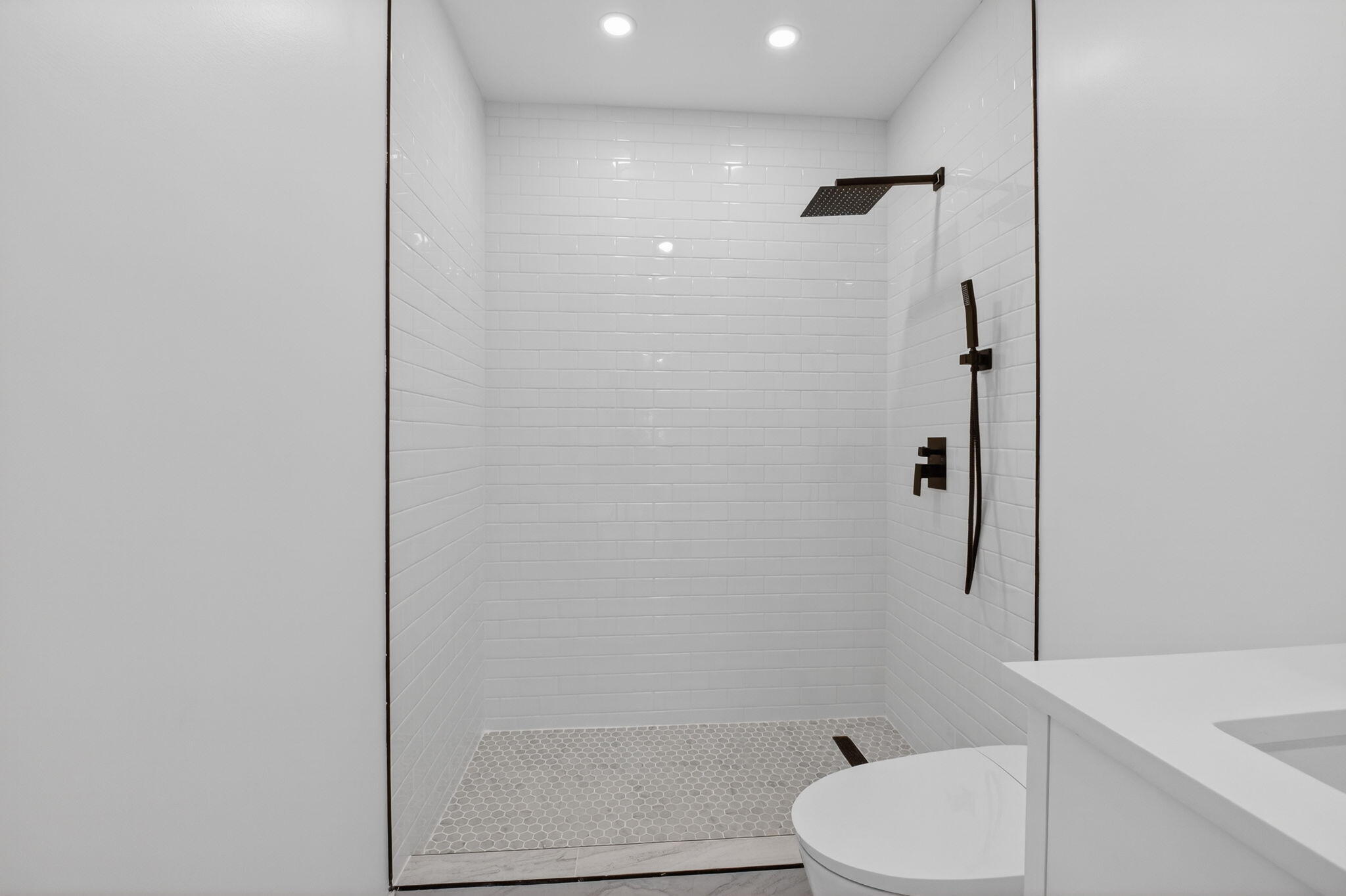 7819 Lakeside Boulevard, Unit 812 Boca Raton, FL 33434 - Photo 18 of 54 2nd Full Bath