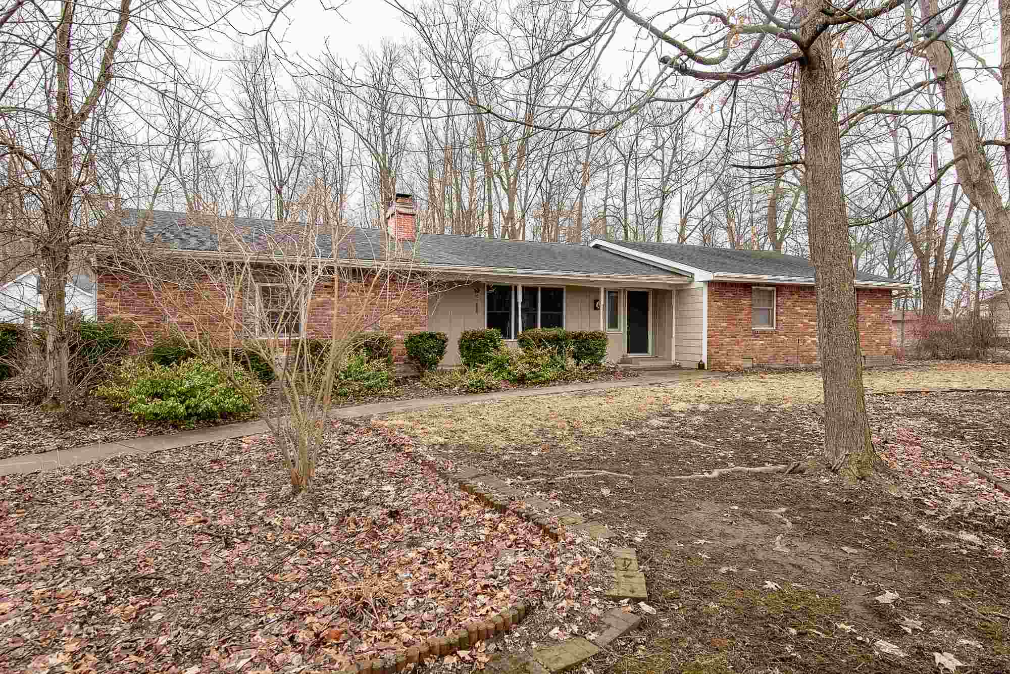 6020 East Paulding Road Fort Wayne, IN 46816 - Photo 1 of 36