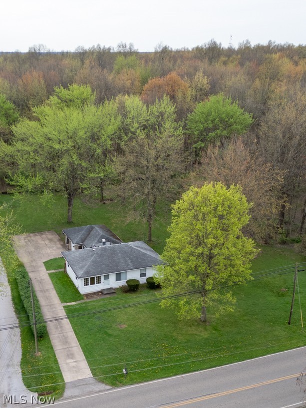 1603 Grandview Road Lake Milton, OH 44429 - Photo 11 of 35