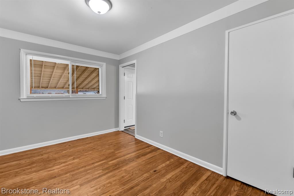 28957 Emerson Street Inkster, MI 48141 - Photo 7 of 22 Gallery Image 7