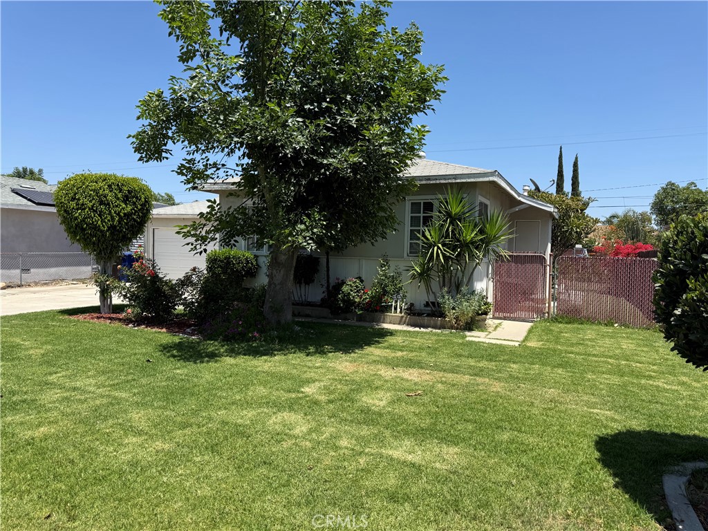 4547 Jones Avenue Riverside, CA 92505 - Photo 6 of 43