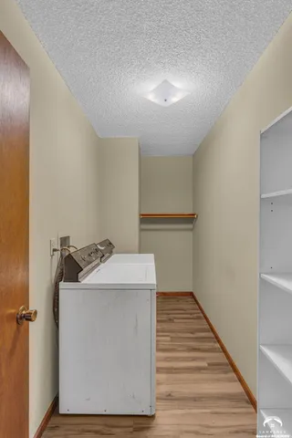 $395,000 | 1884 East 978Th Road, Lawrence, KS 66049