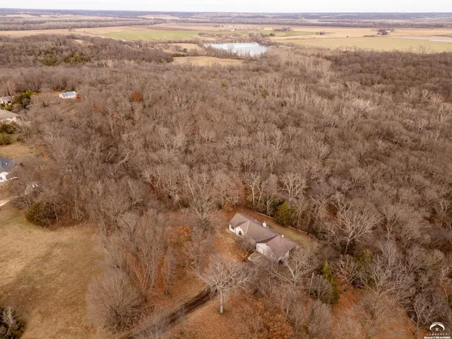 $395,000 | 1884 East 978Th Road, Lawrence, KS 66049