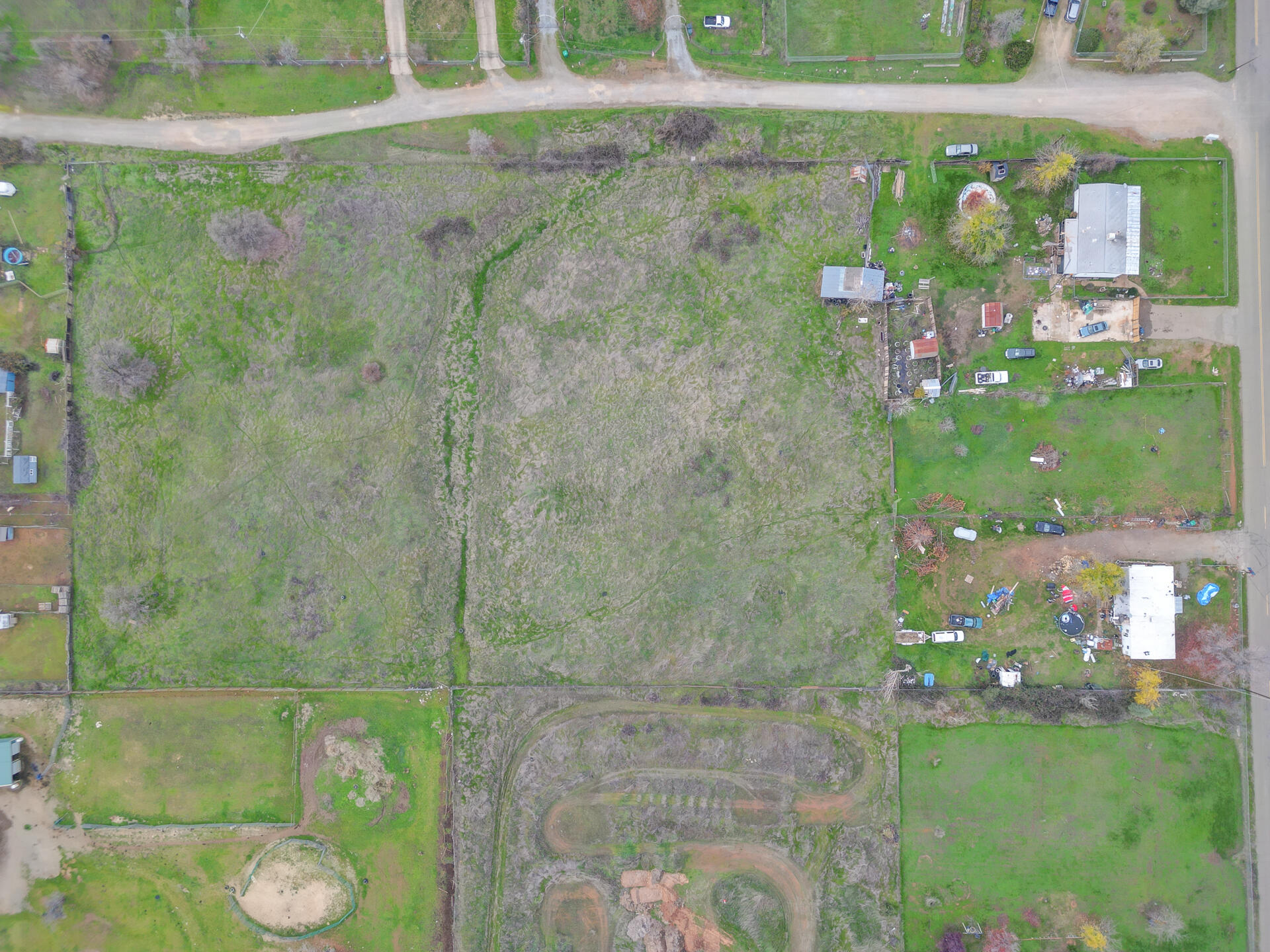 17173 Olinda Road Anderson, CA 96007 - Photo 7 of 25 17173OlindaRoad-4