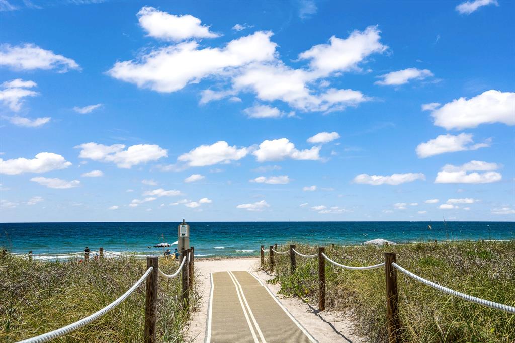 5100 North Ocean Boulevard, Unit 1217 Lauderdale-by-the-Sea, FL 33308 - Photo 29 of 32 a view of a balcony with an ocean