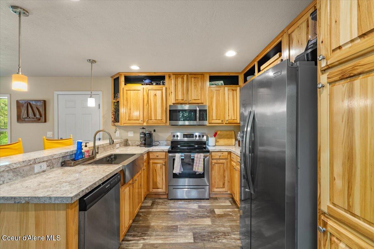 594 Hidden Valley Road Sandpoint, ID 83864 - Photo 32 of 44 078-Guest house Kitchen